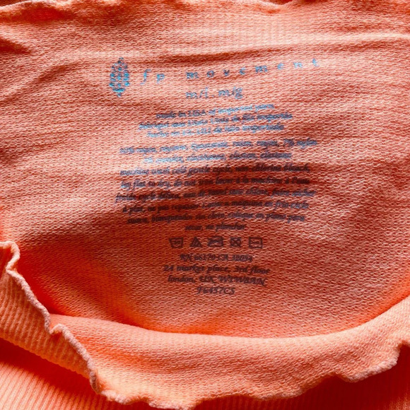 Free People Movement Madeline Crop Tee Shirt Orange Size Medium/Large FLAW - Picture 8 of 8